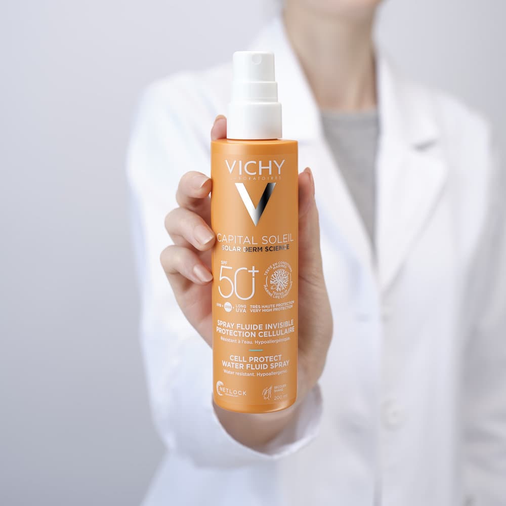 Vichy Capital Soleil Invisible Hydrating Mist SPF 50+ 200 ml - 12
